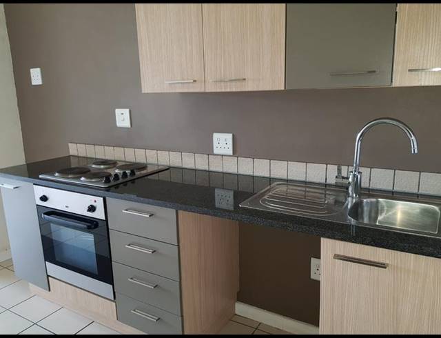 1 BEDROOM PROPERTY TO RENT IN DAINFERN